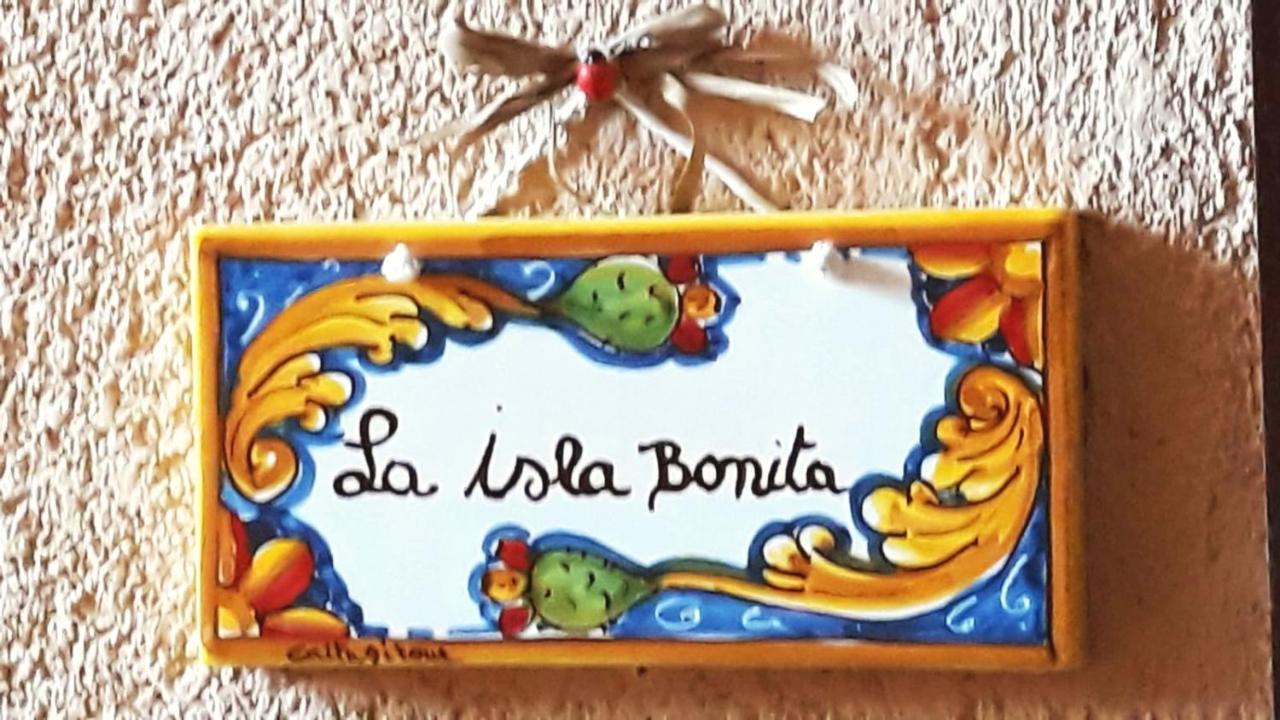 איסולה דלה פמינה Casa Vacanza La Isla Bonita מראה חיצוני תמונה