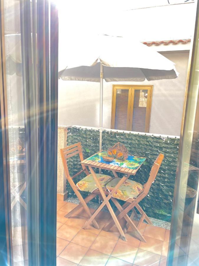 איסולה דלה פמינה Casa Vacanza La Isla Bonita מראה חיצוני תמונה